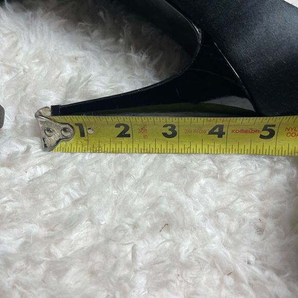 WHBM Black Satin  slip on heels pleated front peep toe faux leather trim SZ9M - Picture 6 of 7